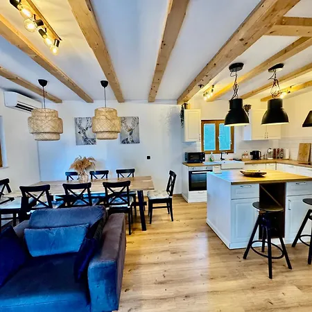 Milan Villa *