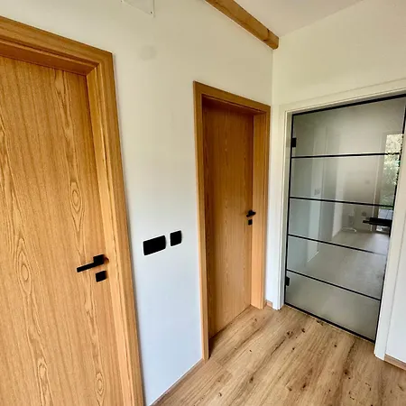 Milan فيلة بليد