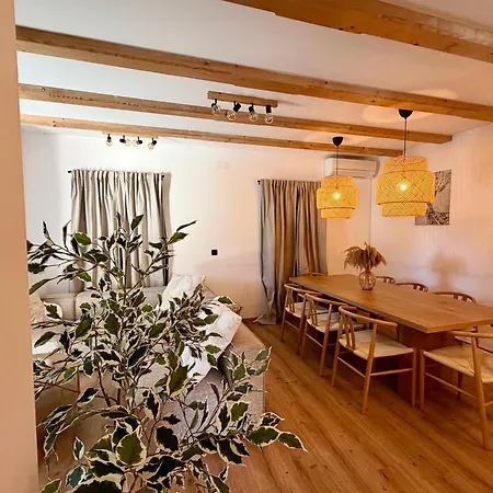 Milan Villa