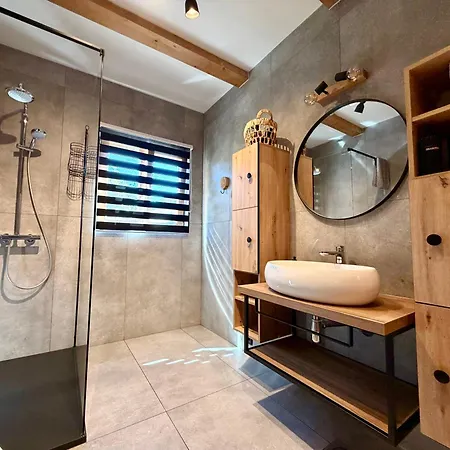 Milan Villa Bled